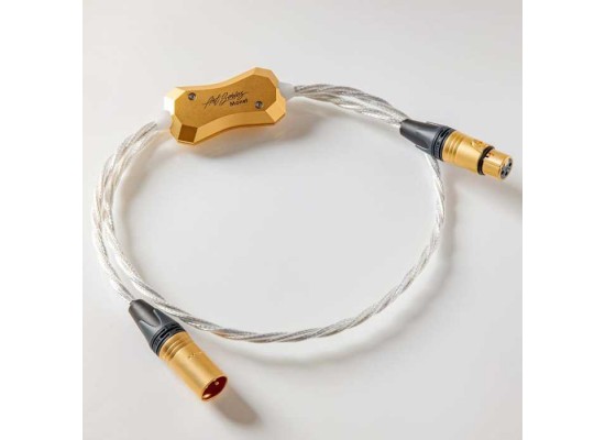 Кабель межблочный Аналоговый балансный ( 2 XLR - 2 XLR ) Crystal Cable Monet Interconnect XLR / 1м